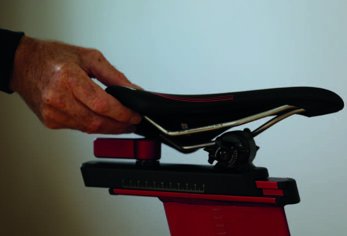 atomx_saddle_3.jpg